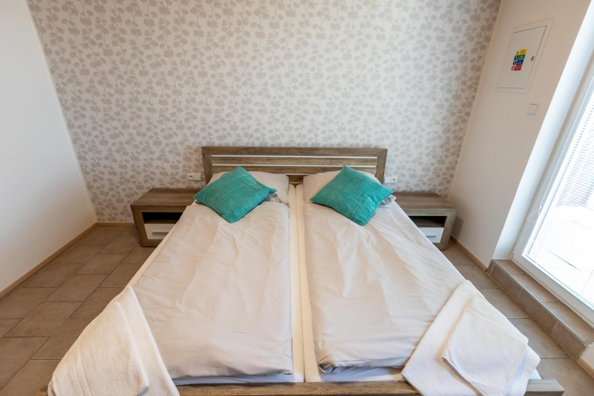 Penzión pre hostí Vranovska Plaz - 3*